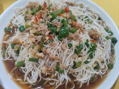 -初记小厨(特色步行街店)
