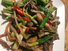 -阿飞冲浪旅店一馆