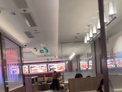 -海底捞火锅(杭州庆春路夜宵主题店)