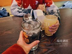 宾得宝菠萝椰子汁-瑞食酒馆 La Taverne Suisse