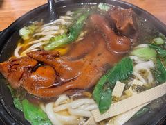 猪脚砂锅面-小义乌砂锅拉面(海事共享区店)