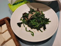 菠菜猪肝-煜丰汴京烤鸭(福彩路店)