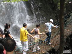 -藏龙百瀑风景区