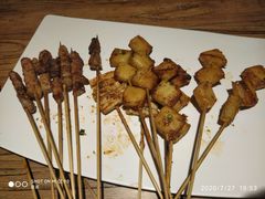 -平娃三宝烧烤·面食(南小街店)