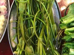 -老石黑山羊毛驴肉火锅(金凯广场店)