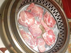-钱小奴创意自助餐厅·原切谷饲安格斯畅吃(绍兴新昌万达店)