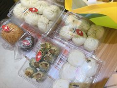 -白玉兰食品甜凤店(合生汇店)