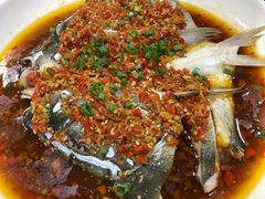 剁椒鱼头-湖南人家湘菜馆(镇江路店)