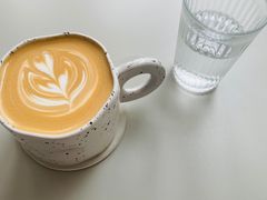 -UNI UNI(环亚凯瑟琳店)