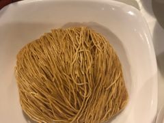 -鲜入围煮花胶鸡海鲜火锅