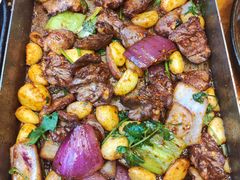 -老东镇啤酒屋海鲜加工·蒸汽海鲜·海鲜烧烤(台东店)