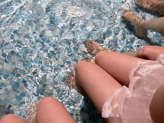 -涨巢·潮玩水疗局