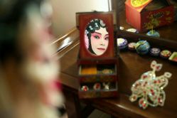 -胭脂猫京剧摄影