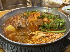 -喇喇排骨火锅·传统韩式脊骨汤(望京西园总店)