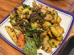 -云阿蛮云南生烫牛肉米线(奉贤路店)