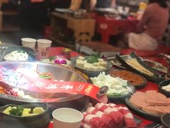 -谭鸭血老火锅(漳州路店)