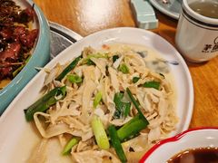 -茅台镇网红溶洞餐厅·茅帮菜馆