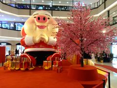 -梅龙镇广场