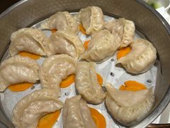 酸菜肉蒸饺-和和小厨