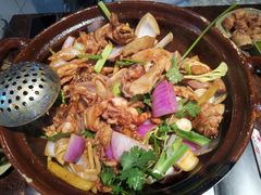 -胡须佬鸡煲四季火锅(海雅缤纷城店)
