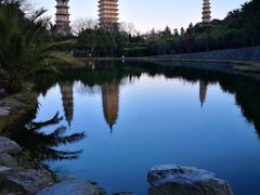 -三塔倒影公园