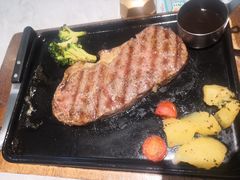 -必胜客(通辽万达店)