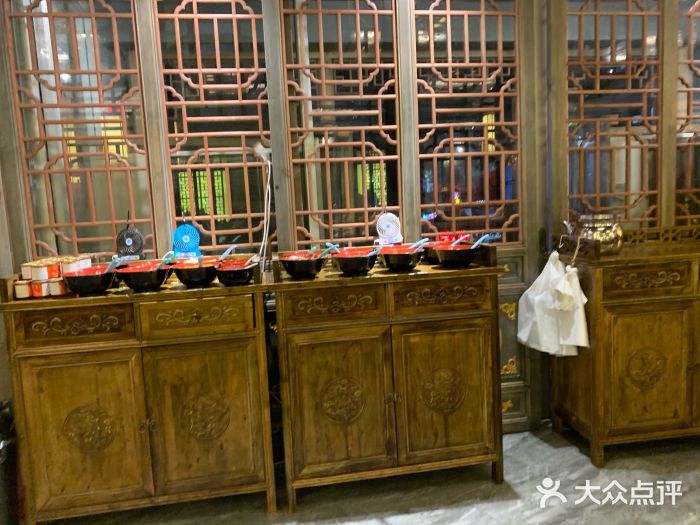 小龙坎老火锅图片