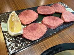 -炼火烤肉店
