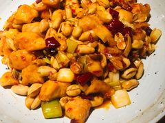 宫保鸡丁-青年公社烤鸭(滨湖银泰店)