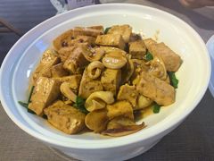 -有喜胶东小馆(太申祥和店)