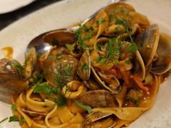 蛤蜊鱿鱼海鲜意面-LESCEDARS Brasserie Bistro香柏树