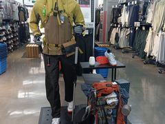 -迪卡侬(大英山店)