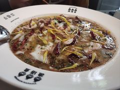 -渔语鱼酸菜鱼新川菜(来福士店)