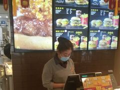 -麦当劳(燕顺路店)