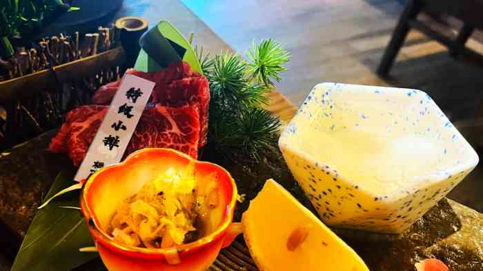 樱宿日式和牛烧肉(五道口店)-"门脸不大,但是里面别有洞天吖……而且