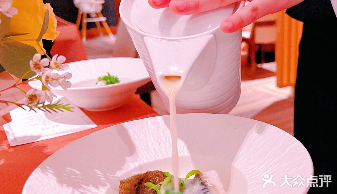 一家藏在市区的小资餐厅