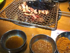 -老炉家木炭烤肉(长江国际店)