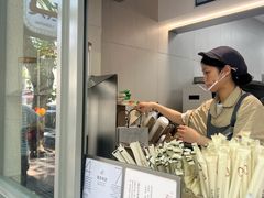 -喜茶(上海淮海中路渔阳里店)
