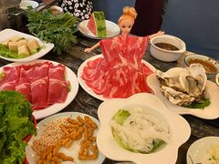 -云中捞高空旋转餐厅(商茂世纪广场店)