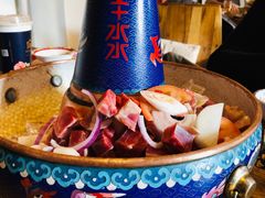 -毛辣果·贵州红酸汤牛肉火锅(西单店)