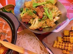 -神府路壹号·海鲜烧烤·砂锅粥·锅物(三坊七巷店)