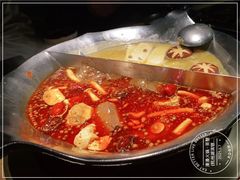 -湊湊火锅·茶憩(杭州湖滨银泰in77店)