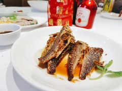-品悦酒店(三林古镇店)