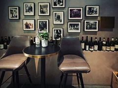 -wineapp葡萄酒餐吧(外滩金融中心店)