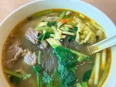 -佬钱湾仔(衣裳街店)