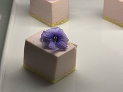 -厦门宝龙铂尔曼大酒店·海鲜自助餐厅