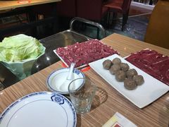 -潮汕牛肉火锅