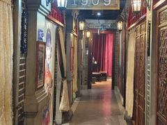 -东口码头·烧鸽子·鱼头泡饼·地方菜(金鹰悦城店)