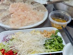 -官塘陈记鱼生·潮汕砂锅粥·牛肉火锅(潮枫路总店)