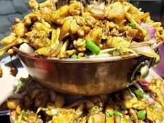 -巴四老城区炭火蛙锅(张江店)